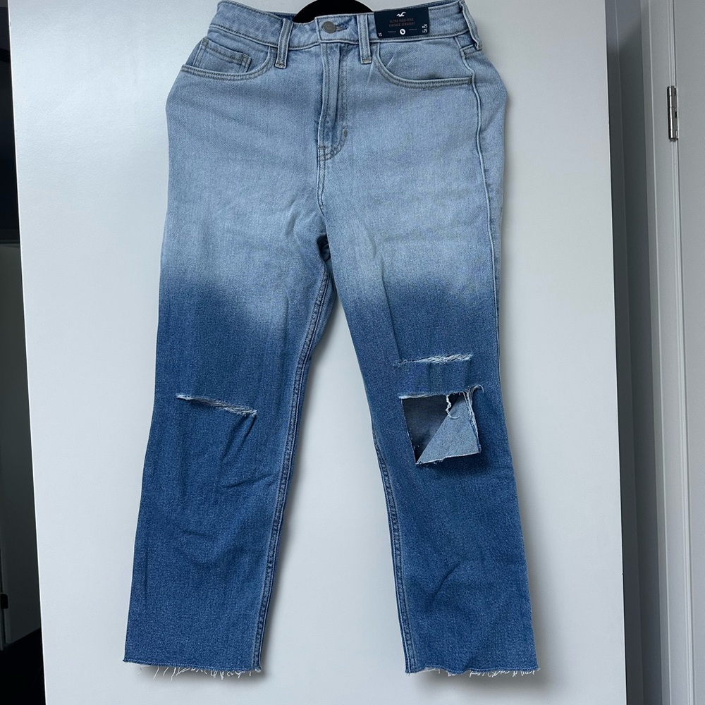 NWT Hollister ultra high rise vintage straight jeans gradient color